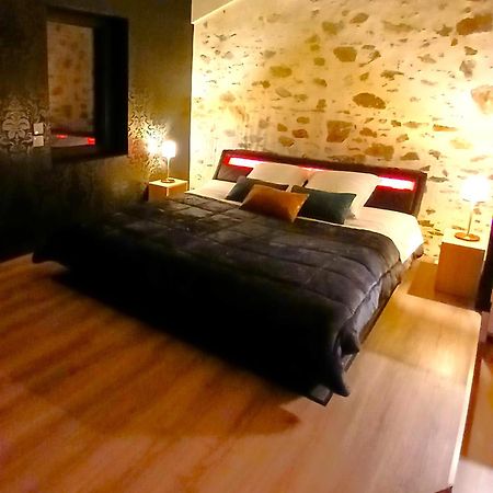 La Passionnante Gite Avec Spa Privatif Saint-Philbert-de-Bouaine Exteriör bild
