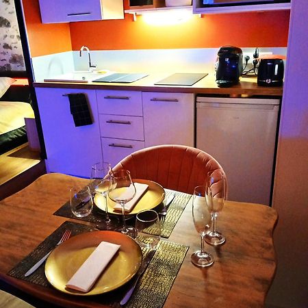 La Passionnante Gite Avec Spa Privatif Saint-Philbert-de-Bouaine Exteriör bild